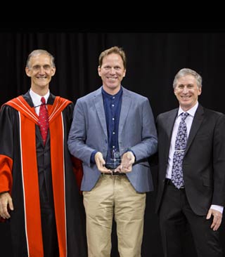 2016 Award winner Stefan Savage