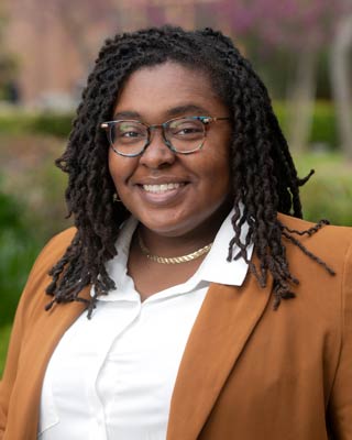 Portrait of Postdoc Jazette Johnson
