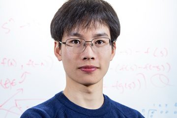 Headshot of Zhihan Zhang