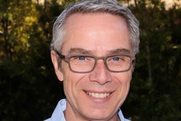 Photo of Professor Dieter Fox